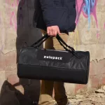 Vízálló sport- és utazótáska mindennapi használatra – Zulupack® Fit 32L IP66 fekete